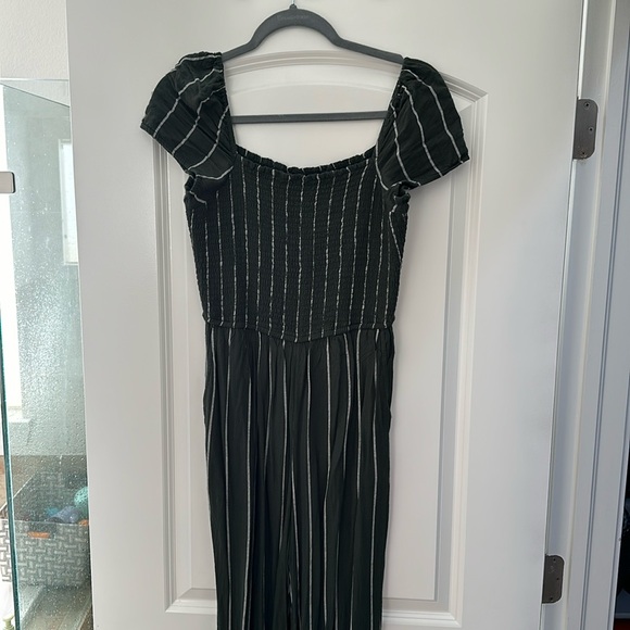 Green striped Abercrombie romper - Picture 1 of 3
